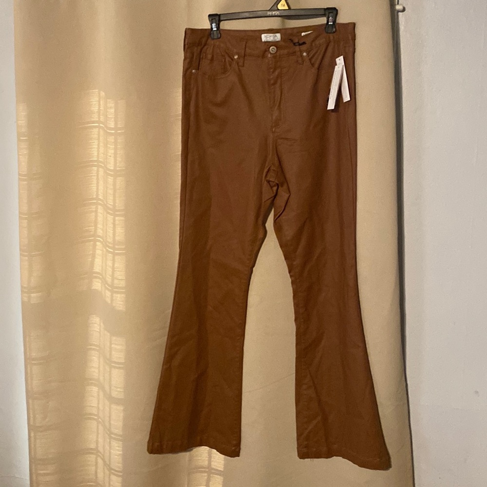 Women’s COATED jeans